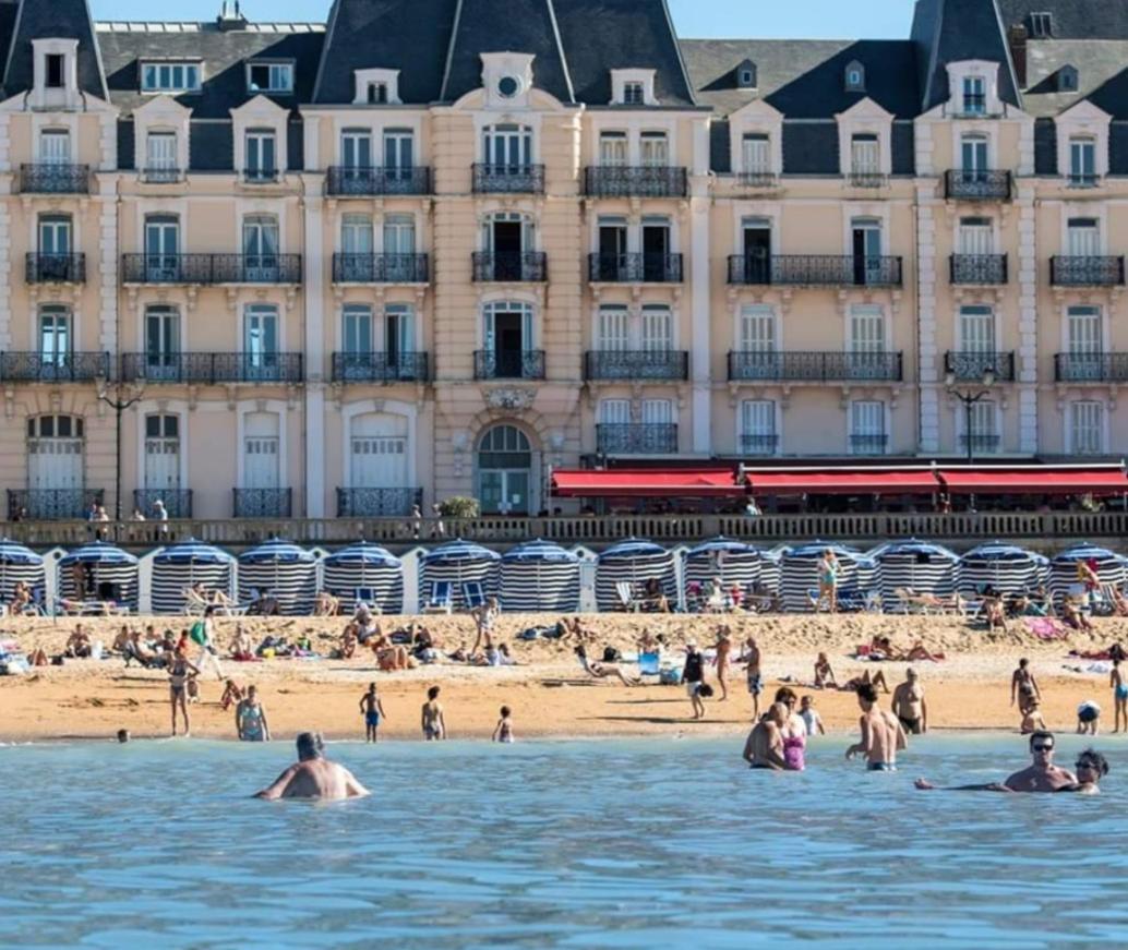 Cosy Appartement Dans Une Villa Avec Piscine, Proche Du Centre Et De La Mer Cabourg Dış mekan fotoğraf